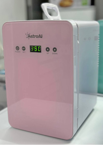 Портативний міні-холодильник AstroAI LY1906 Pink