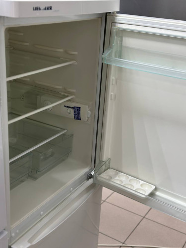 Холодильник Liebherr CU 2221 Б/У
