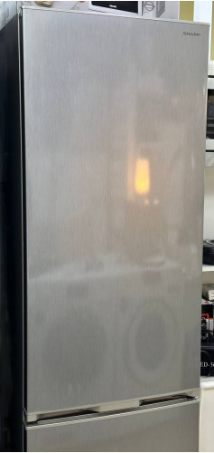 Холодильник Sharp SJ-BA05IMXL2 Б/В