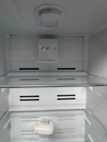 Холодильник с морозильной камерой BEKO CNA295K20X Б/У
